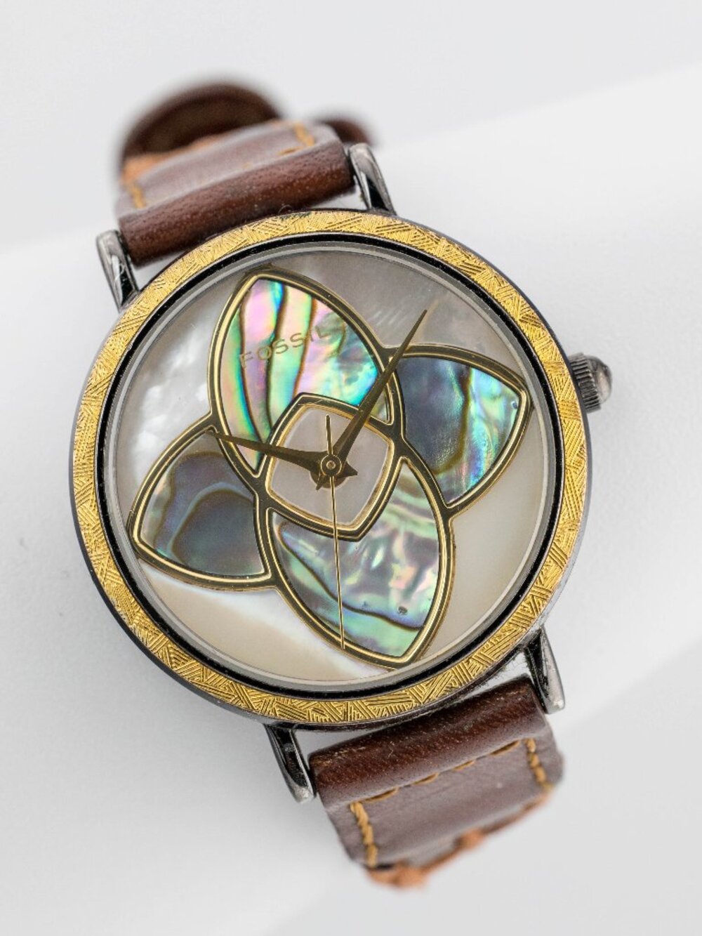 Fossil LE-9417 Mother of Pearl Mosaic Quartz Analog Women's Watch New Battery